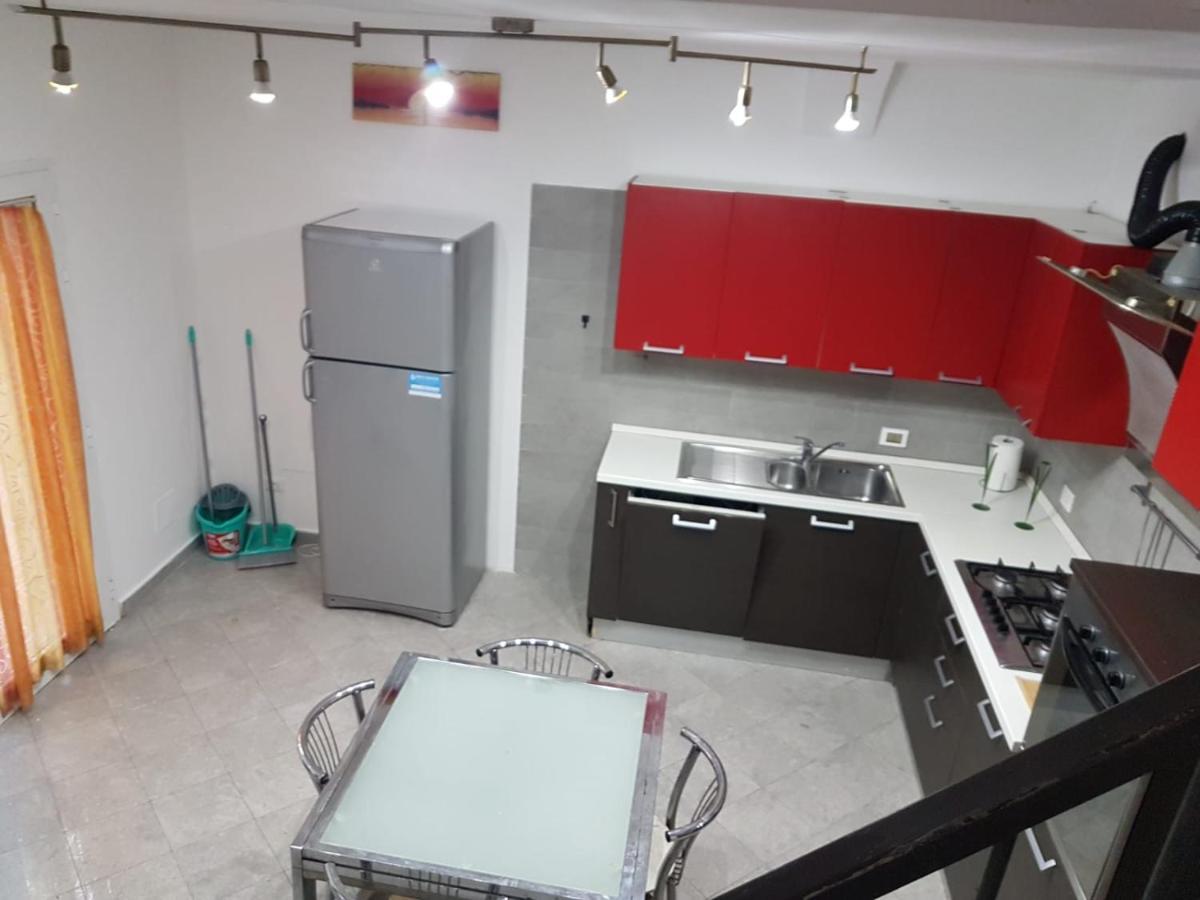 Casa N 2 Con Parcheggio Privato E Colonnina Ricarica Apartment