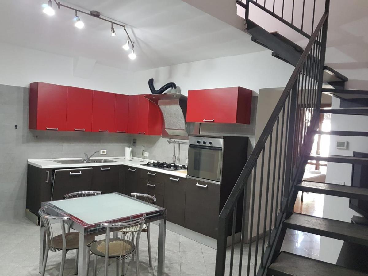 Casa N 2 Con Parcheggio Privato E Colonnina Ricarica * Livorno