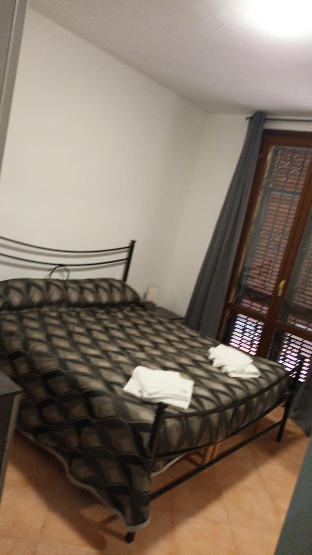 Apartment Casa N 2 Con Parcheggio Privato E Colonnina Ricarica Livorno