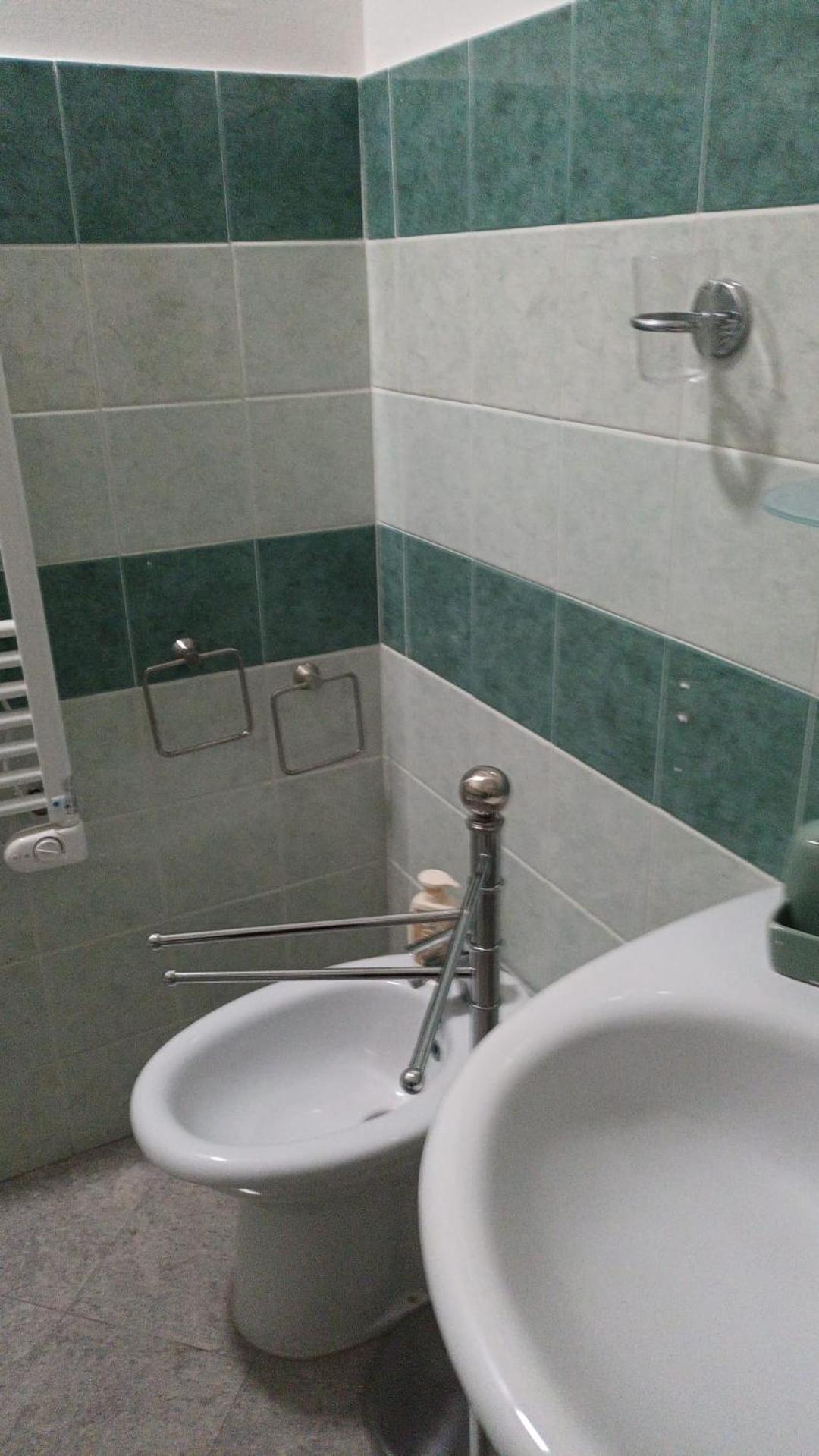 Apartment Casa N 2 Con Parcheggio Privato E Colonnina Ricarica Livorno