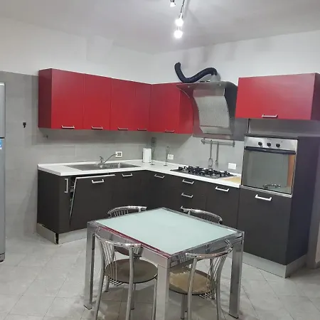 All inclusive Casa con parcheggio privato interno Livorno Esterno foto
