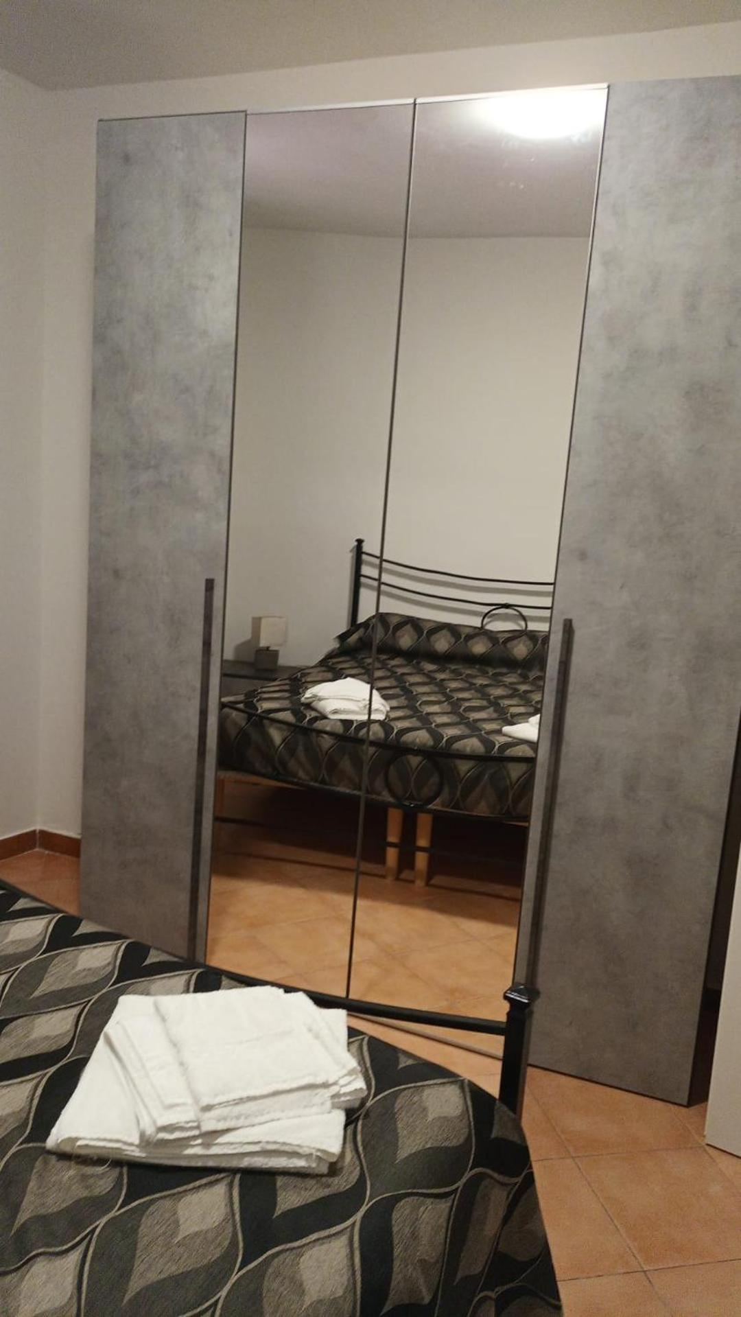 Appartamento Casa Con Parcheggio Privato Interno