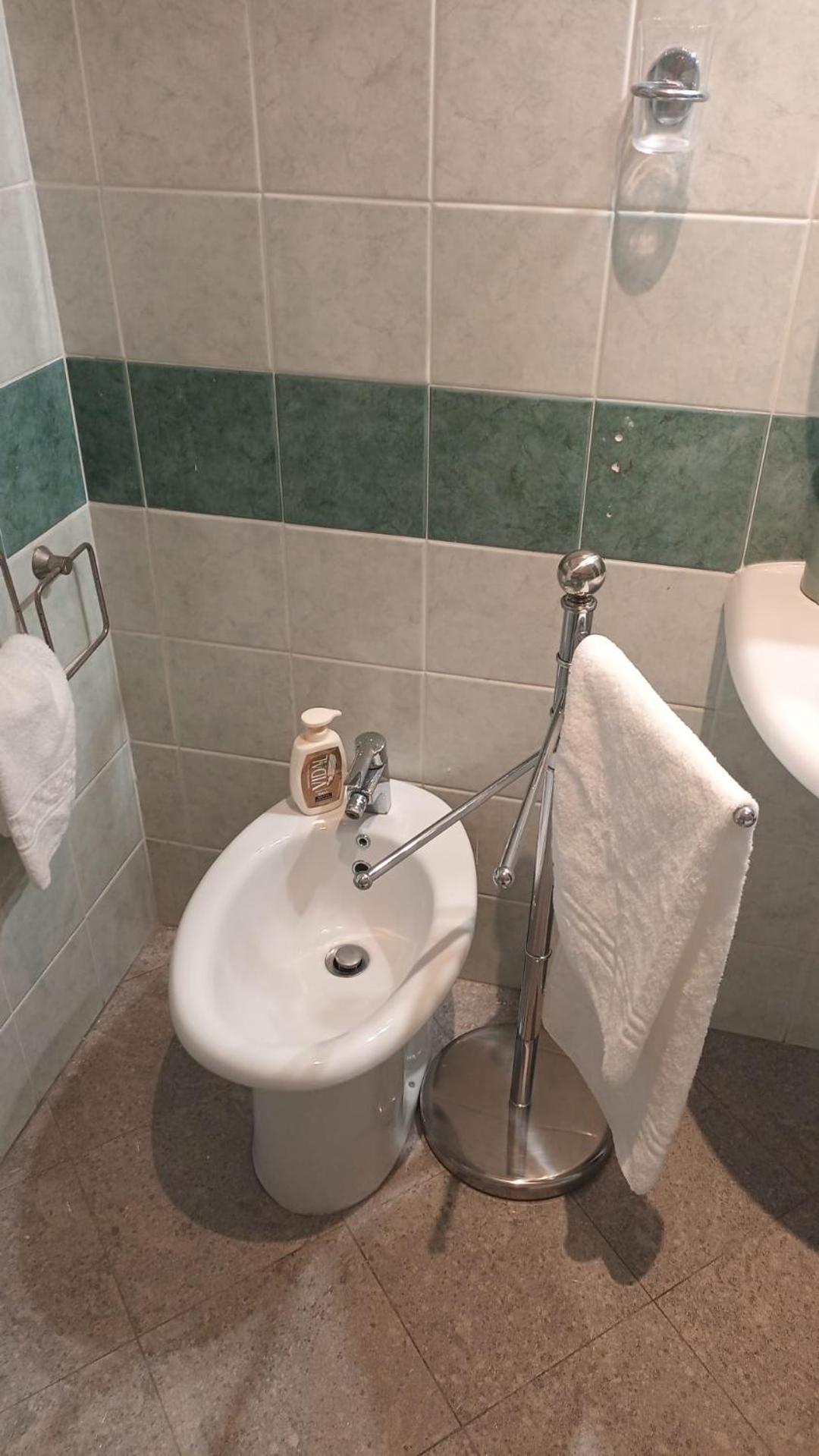 Casa Con Parcheggio Privato Interno Appartamento Livorno
